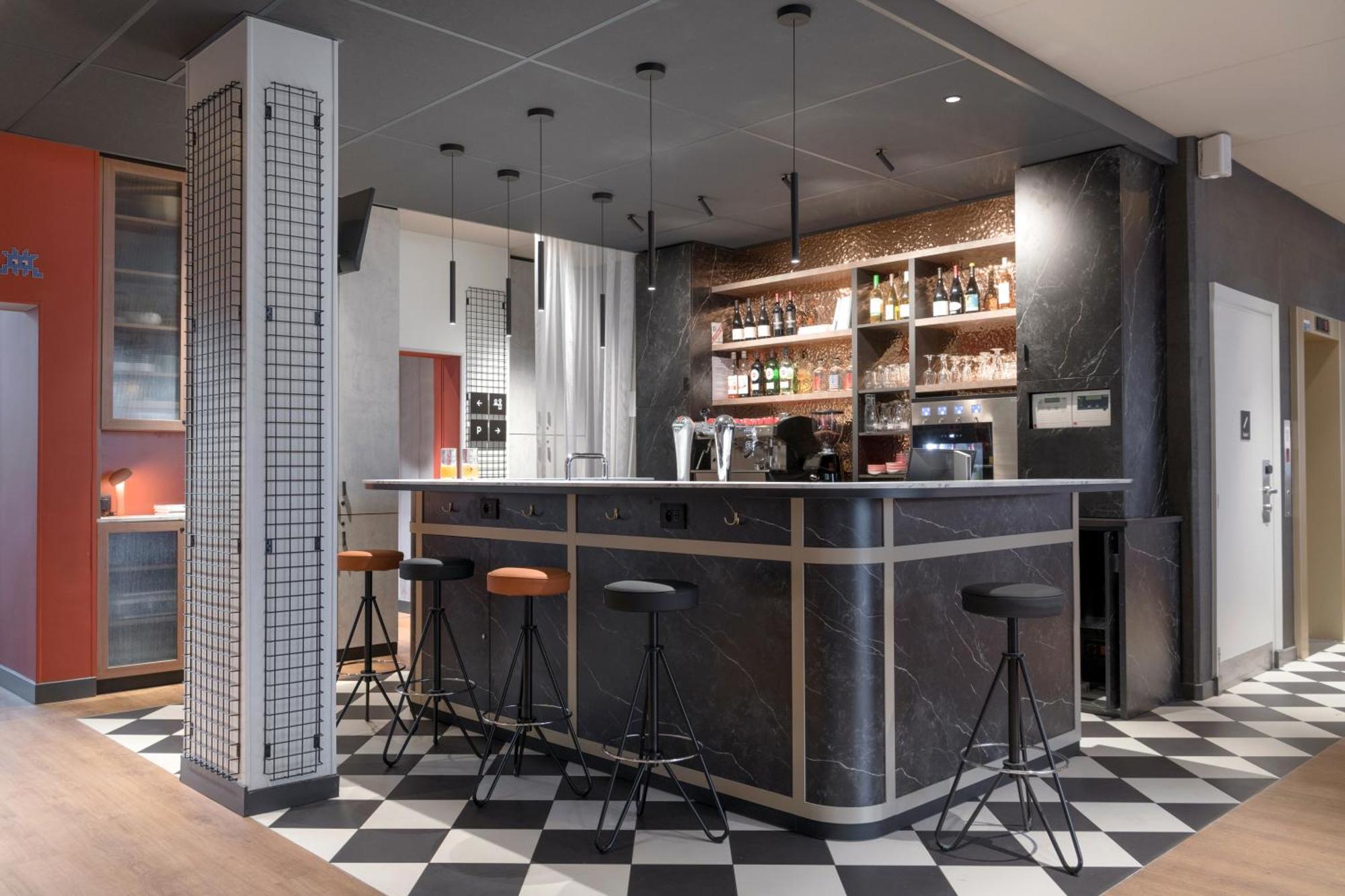 Ibis Paris Rueil Malmaison Εξωτερικό φωτογραφία