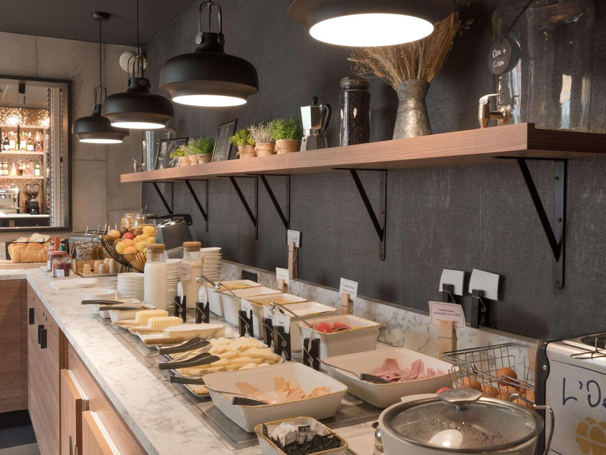 Ibis Paris Rueil Malmaison Εξωτερικό φωτογραφία