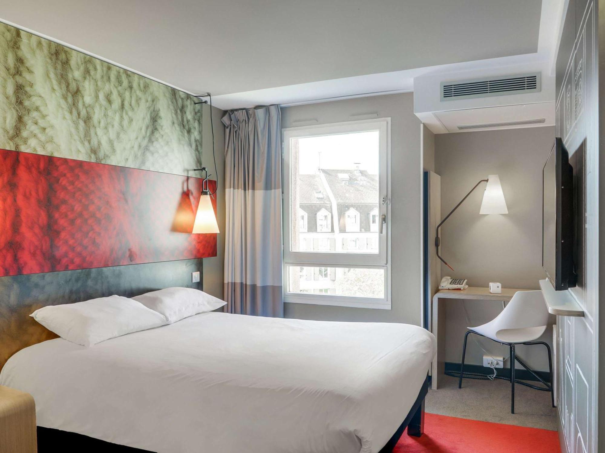 Ibis Paris Rueil Malmaison Εξωτερικό φωτογραφία